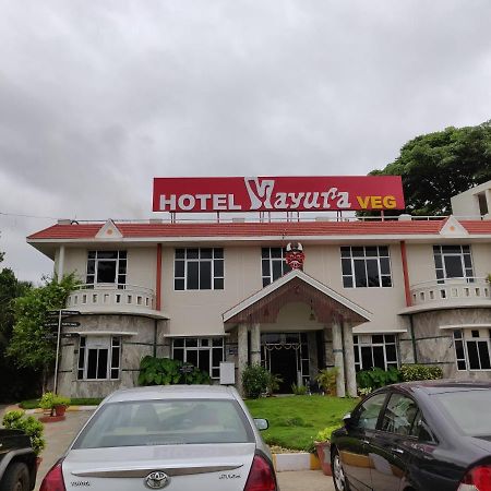 Hotel Mayura Nelligere Ngoại thất bức ảnh